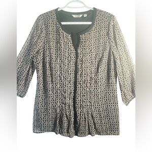 Liz Claiborne Gray 3/4 Sleeve Buttoned Blouse
